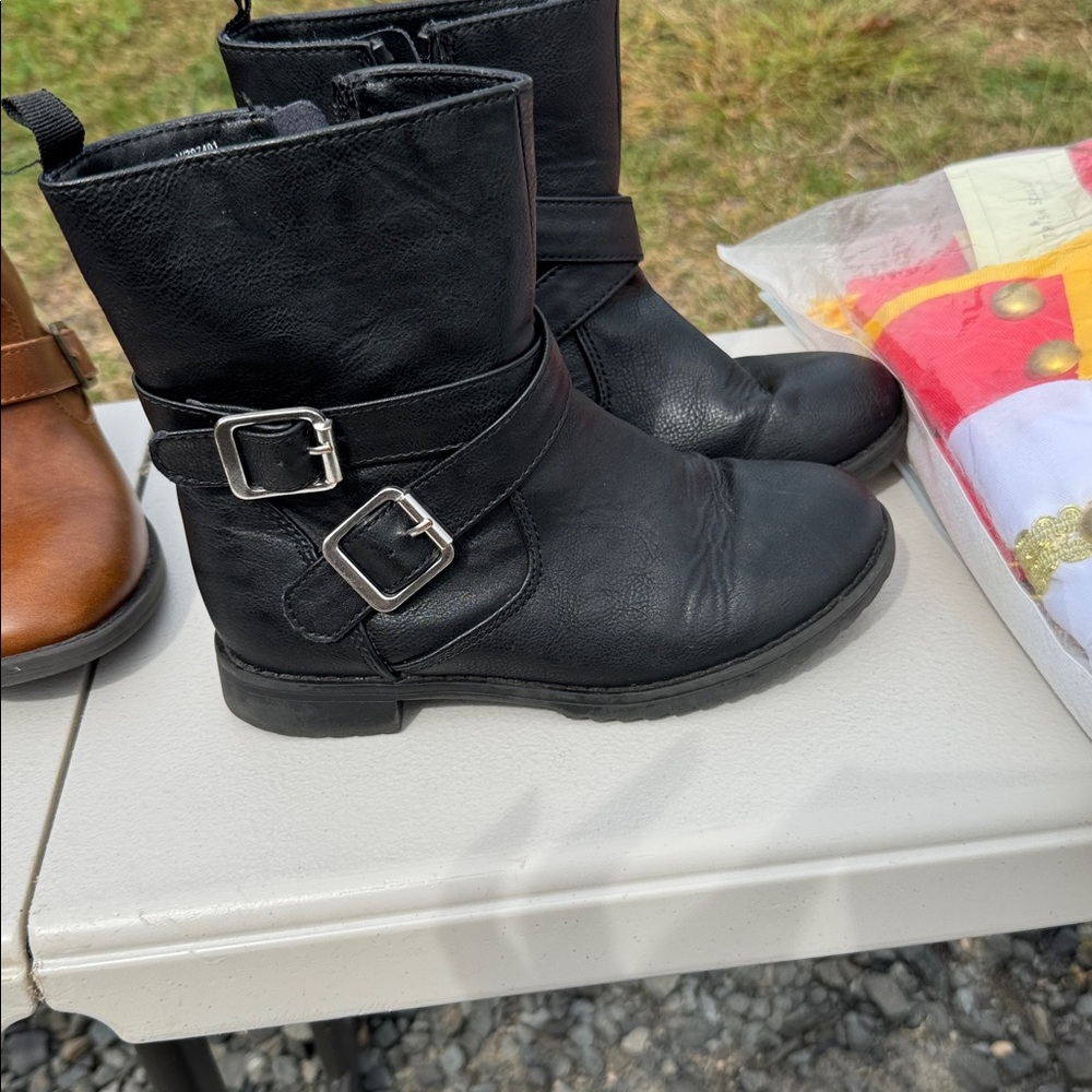 GAP Black Ankle Boots with Buckle Straps